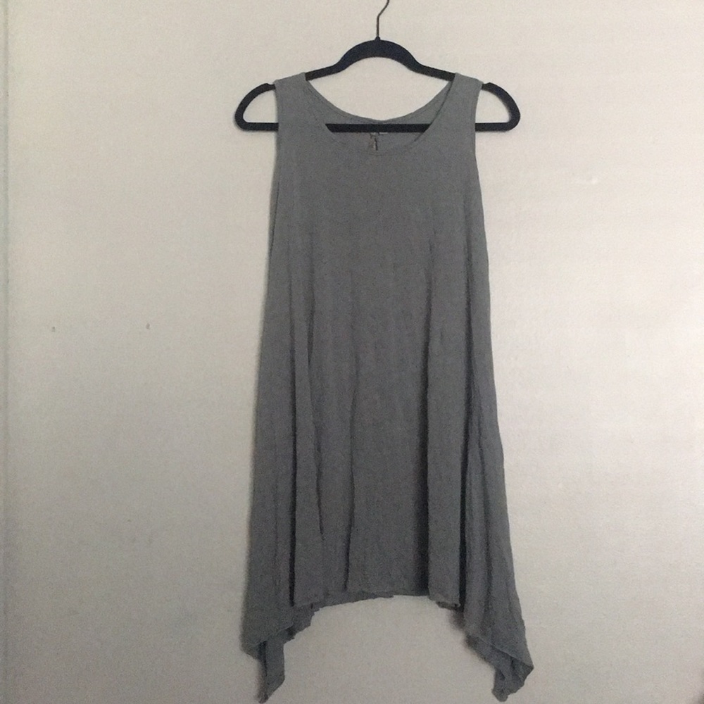 olive green flowy tank!